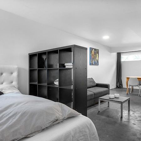 Lovely Studio Apartment With Hot Tub 雷克雅維克 外观 照片